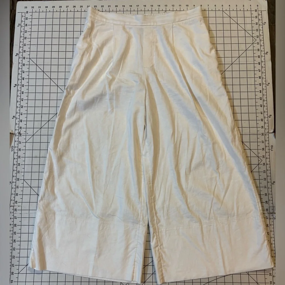 Banana Republic Women’s Medium White‎ Linen Blend Wide-Leg Cropped Pants